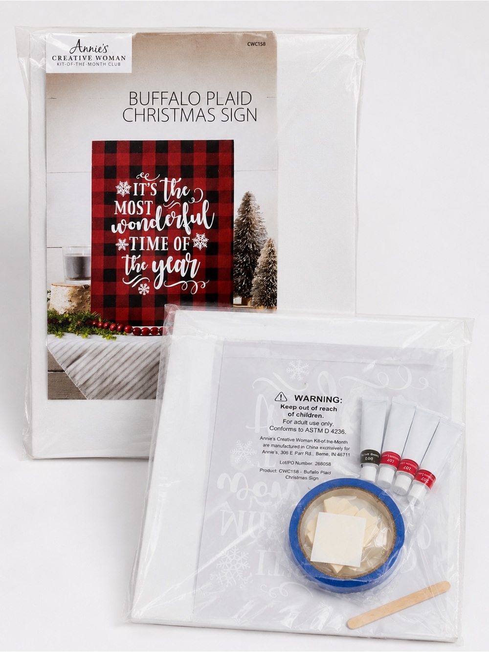 NWT Annie’s Creative Woman Buffalo Plaid Christmas DIY Sign Craft Kit